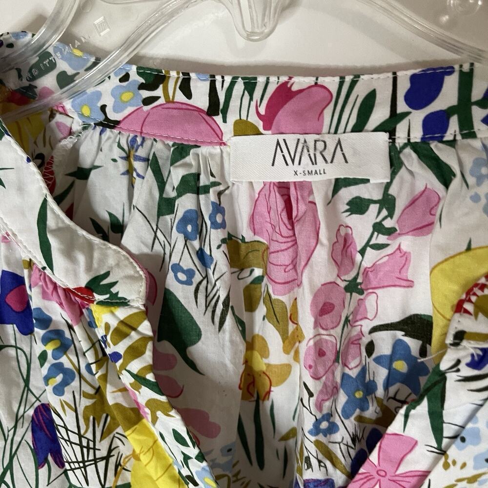 AVARA Diane Multicolor Floral button down blouse Top Size XS - Picture 3 of 6